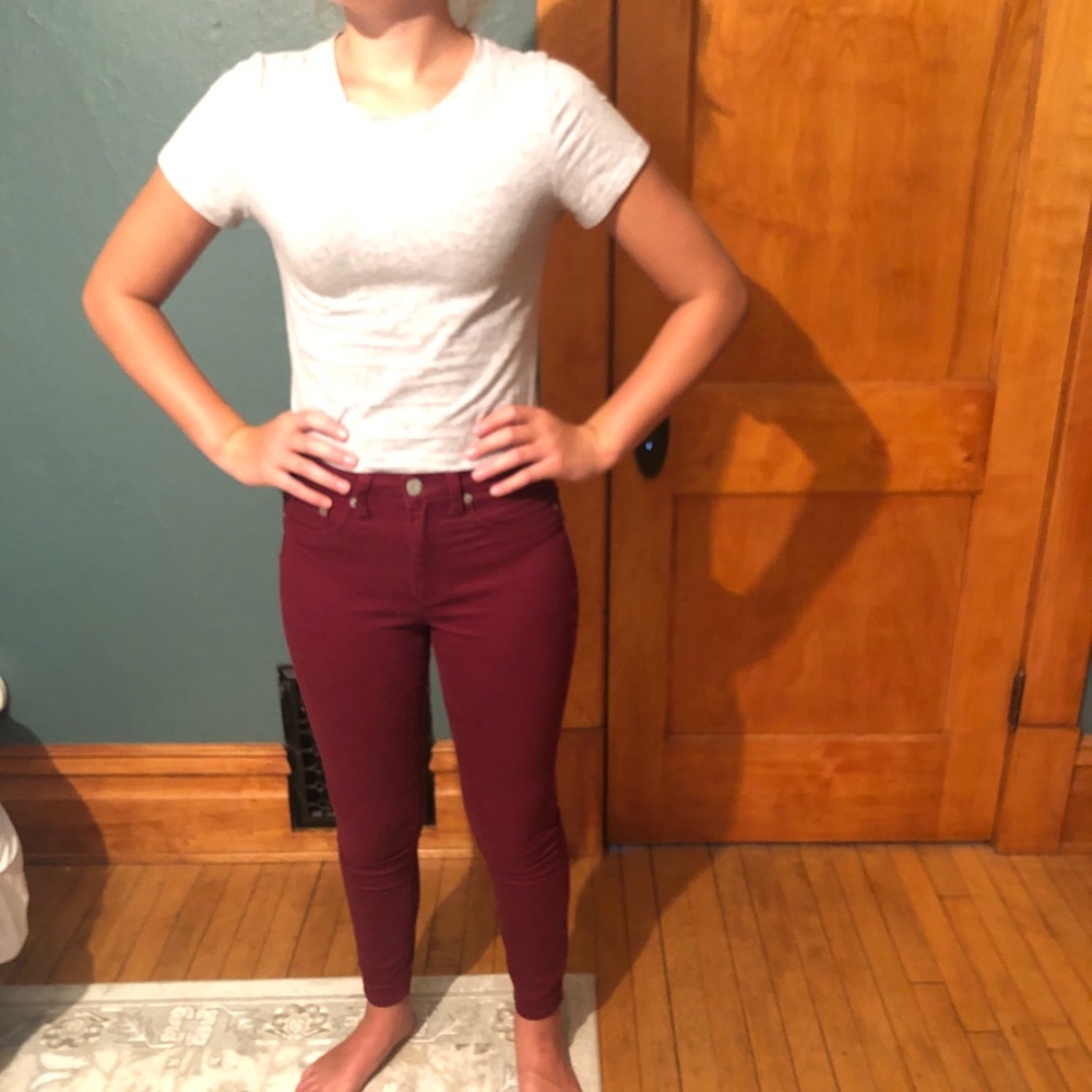 Aeropostale maroon jeggings